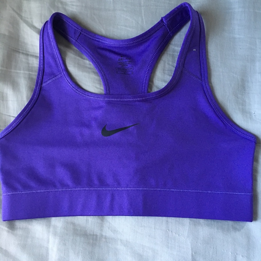 Sale! Excellent condition Nike purple sports bra